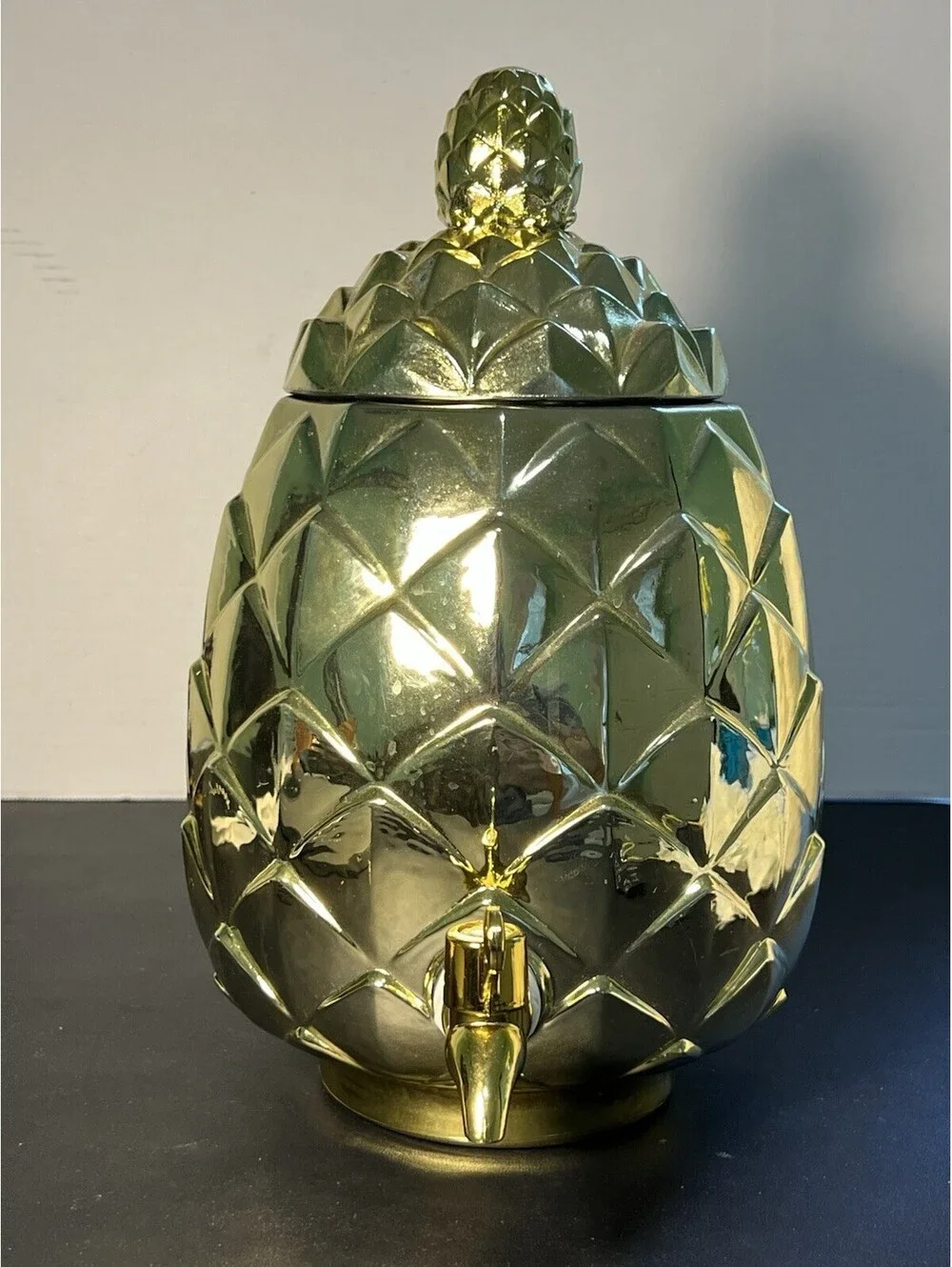 BarCraft Pineapple Drinks Dispenser Tropical Chic Gold Glass, 6 L 1.6 Gal, 5x13”